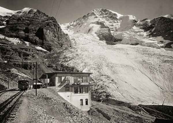 Antigua foto del Jungfrau