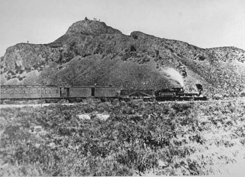 El primer ferrocarril transcontinental